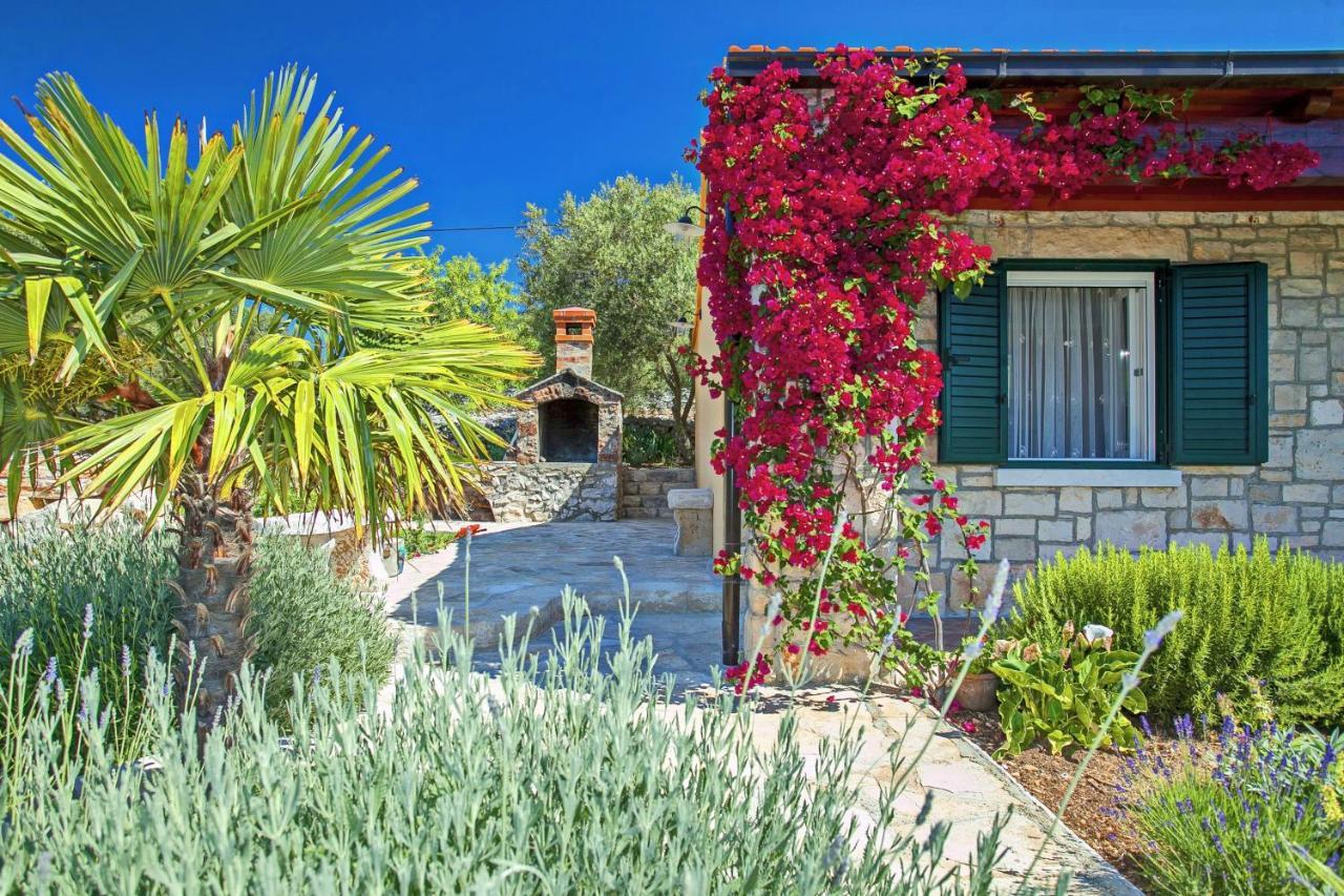 Stone House San Pelegrin Villa Vela Luka Exterior photo